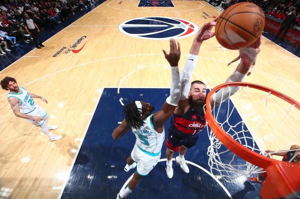 下家争取更 下家争取更